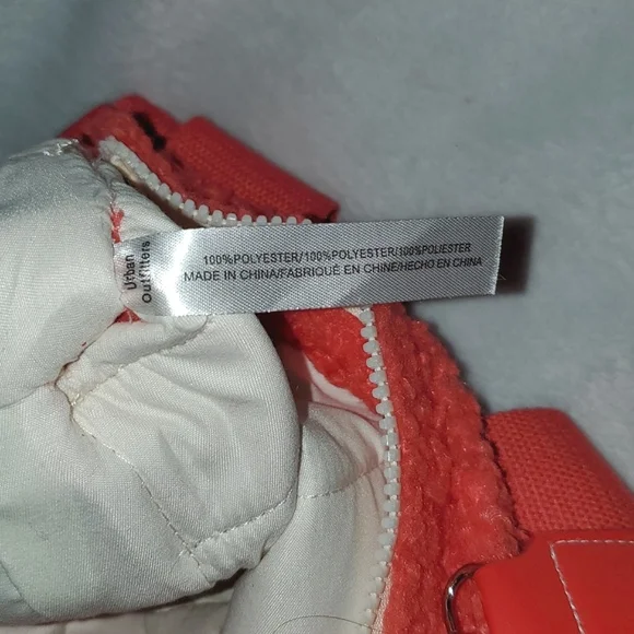 BDG Urban Outfitters Serena Sherpa Mini Tote Bag - Picture 6 of 12